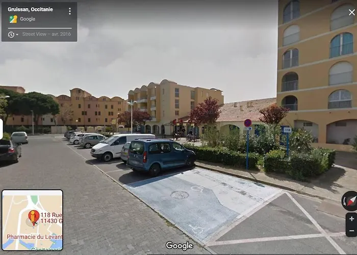 L\'Escapade : Charmant T2 -Parking Gratuit, Piscine, Wifi, Clim